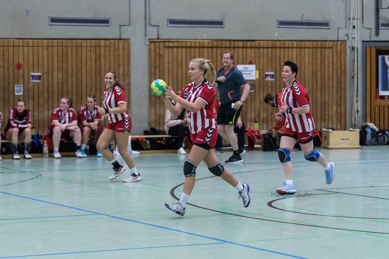 Bild 145 - Frauen Bramstedter TS - TSV Wattenbek 2 : Ergebnis: 20:24